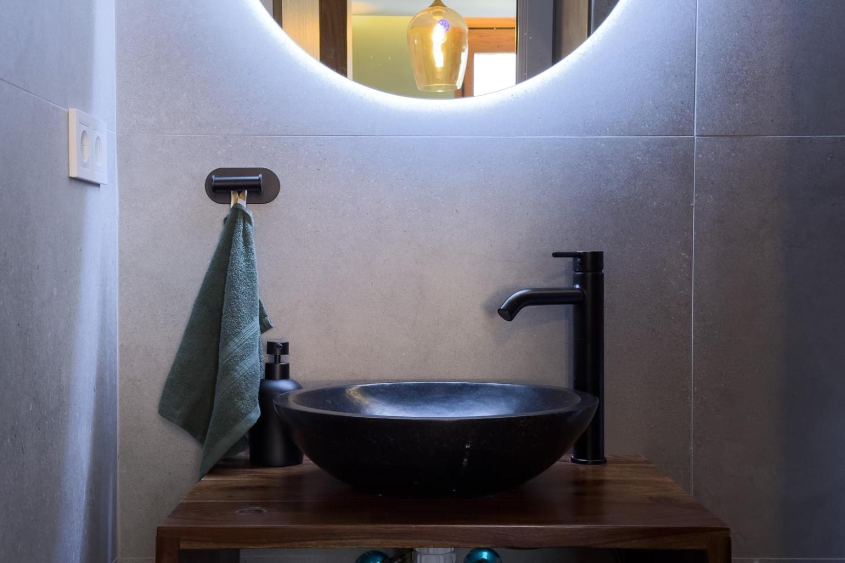 ברצלונה Oasis Suites Near Picasso Museum מראה חיצוני תמונה