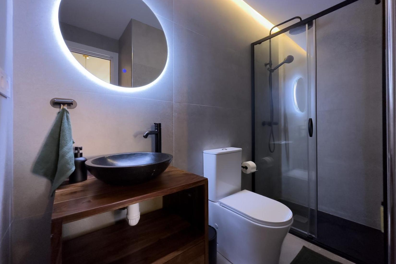 ברצלונה Oasis Suites Near Picasso Museum מראה חיצוני תמונה