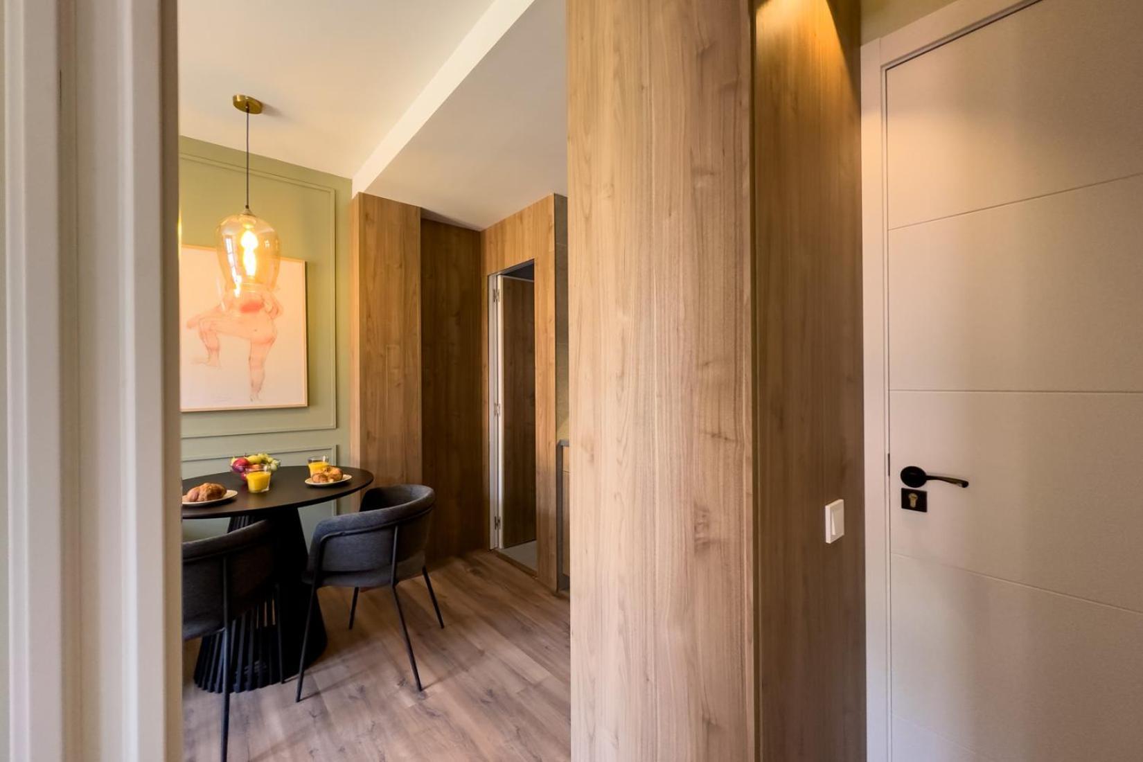 ברצלונה Oasis Suites Near Picasso Museum מראה חיצוני תמונה